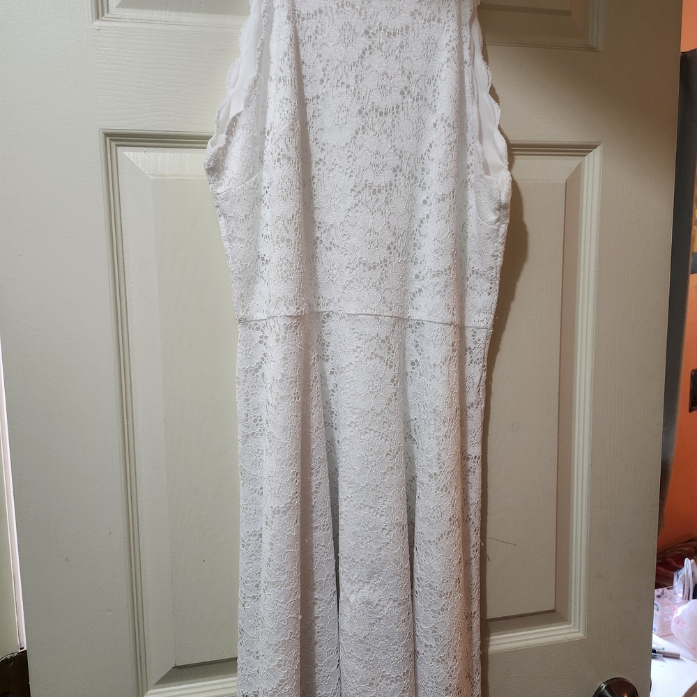No Boundaries White Lace Sleevless Dress - Picture 2 of 3